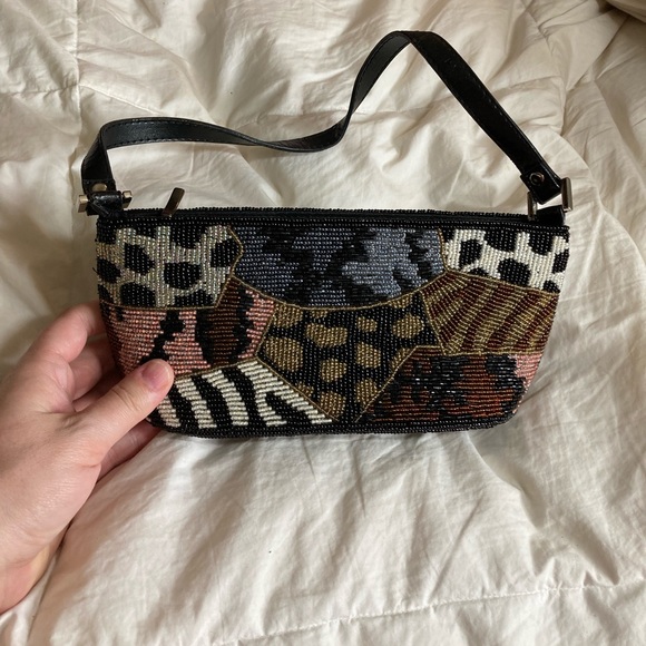 New Coast Handbags beaded handbag - Picture 2 of 5